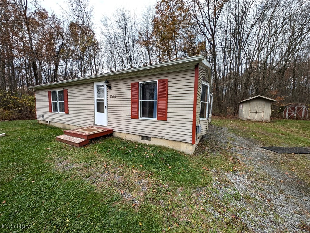 1954 Triumph Avenue, Lake Milton, Ohio image 1