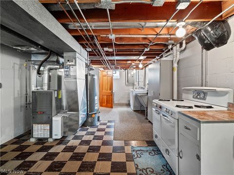 Tiny photo for 4466 W 215th Street, Fairview Park, OH 44126 (MLS # 5203357)