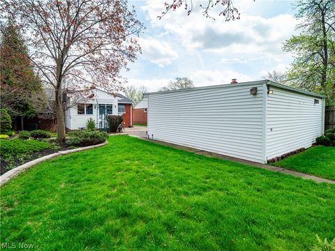 Tiny photo for 4466 W 215th Street, Fairview Park, OH 44126 (MLS # 5203357)