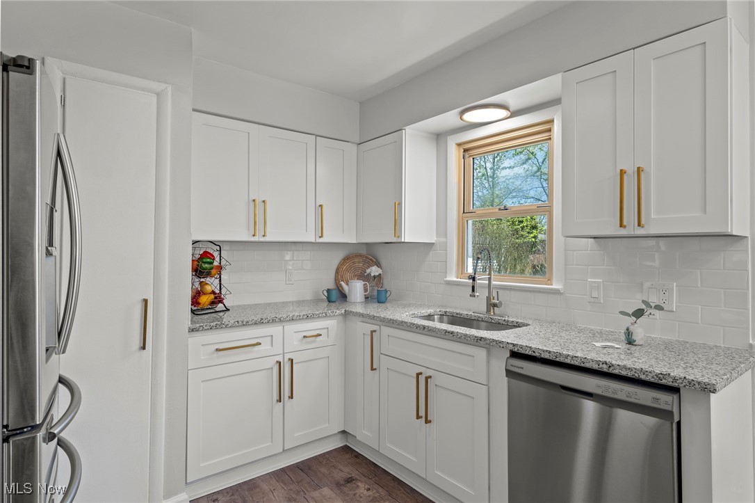 218 Lehigh Avenue, Cuyahoga Falls, Ohio image 21