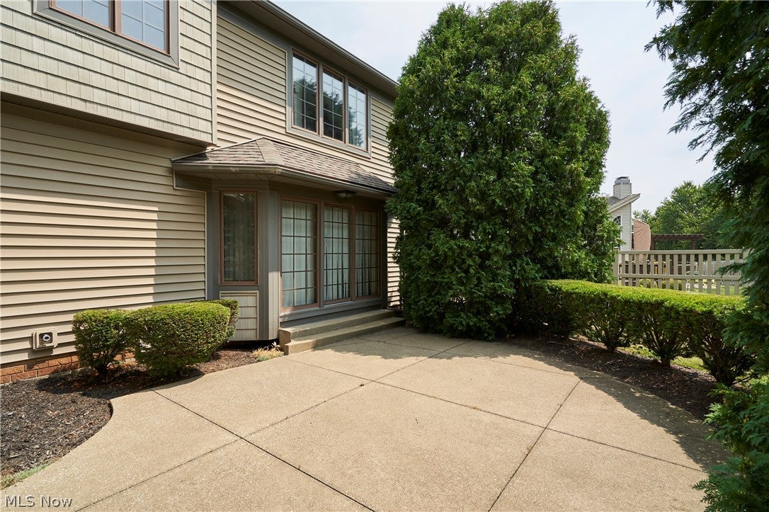 4350 Bramble Drive