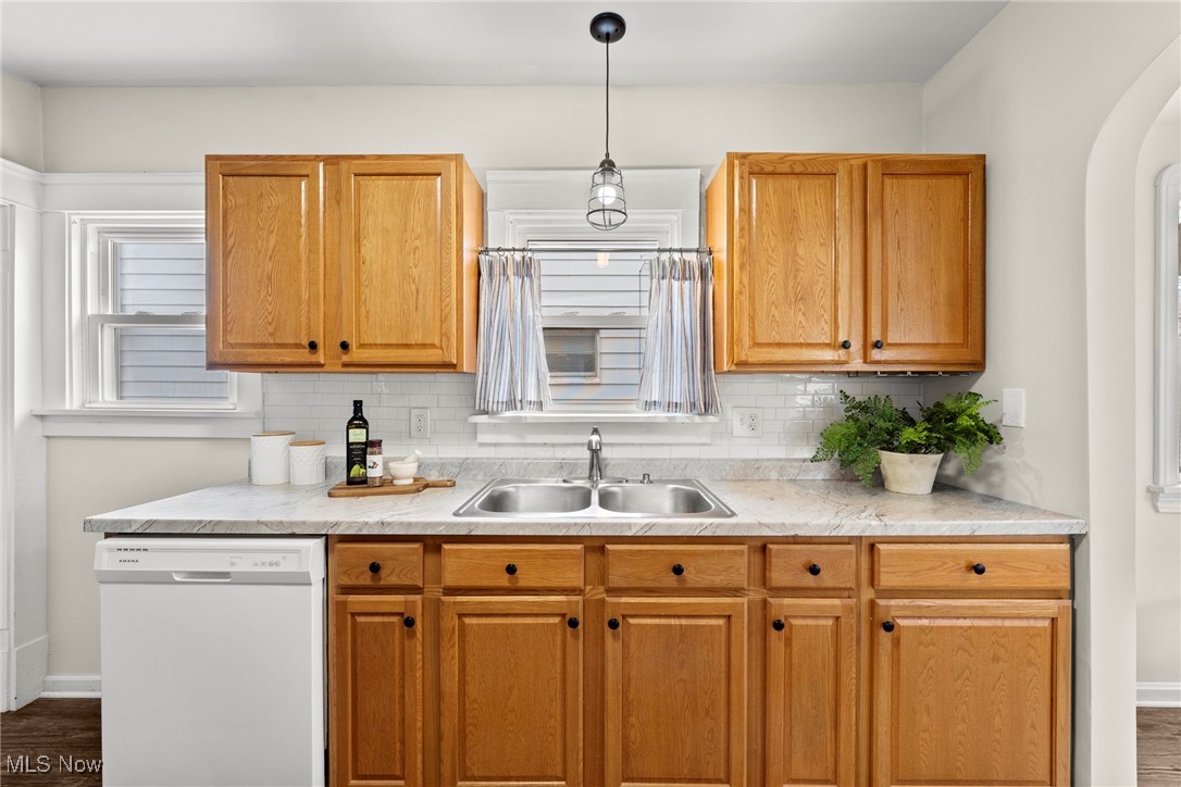 3435 W 123rd Street, Cleveland, Ohio image 16