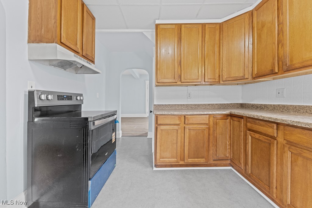 551 S South Street, Alliance, Ohio image 10