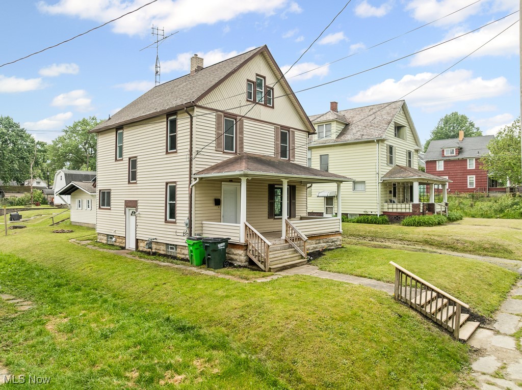551 S South Street, Alliance, Ohio image 2