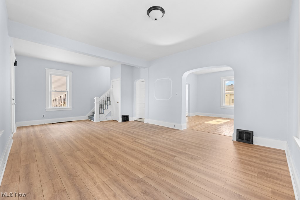 551 S South Street, Alliance, Ohio image 3