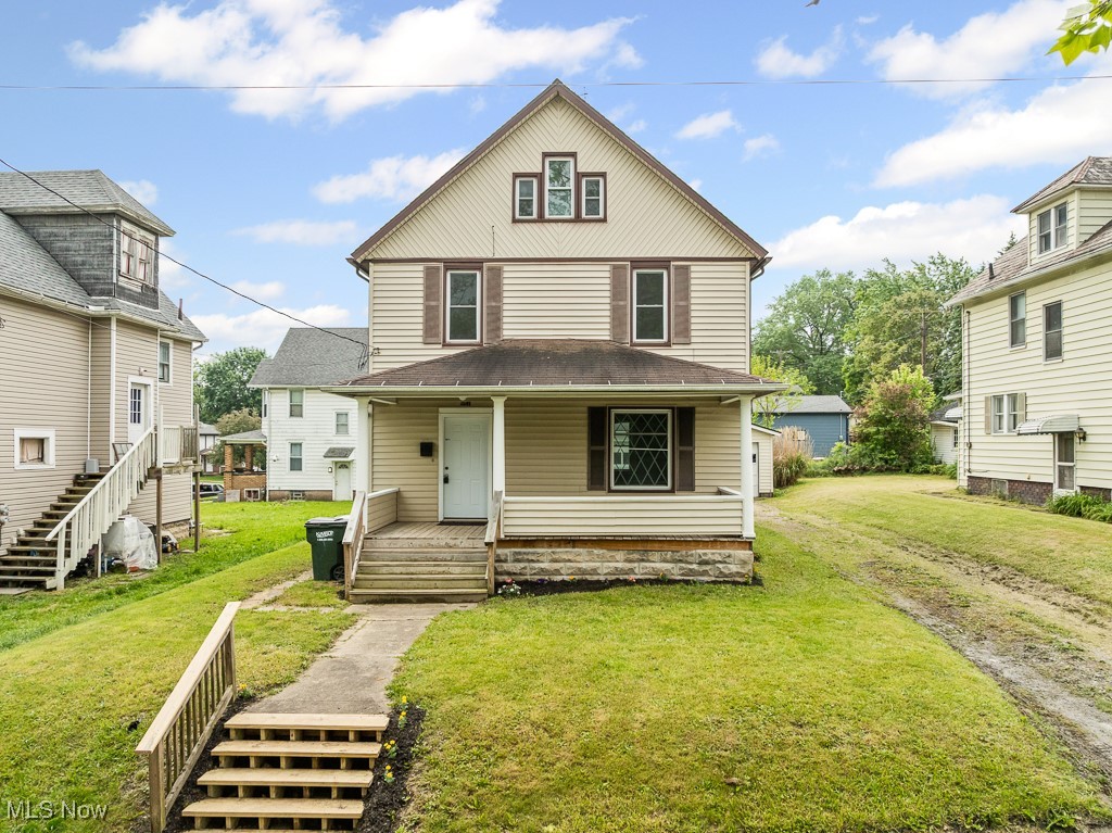 551 S South Street, Alliance, Ohio image 1