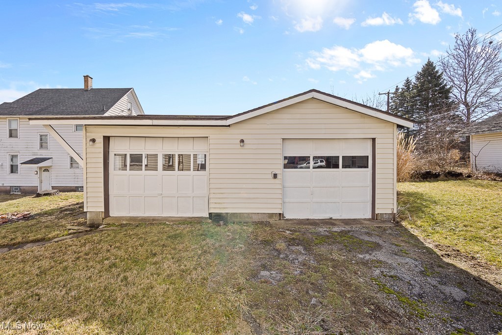 551 S South Street, Alliance, Ohio image 38