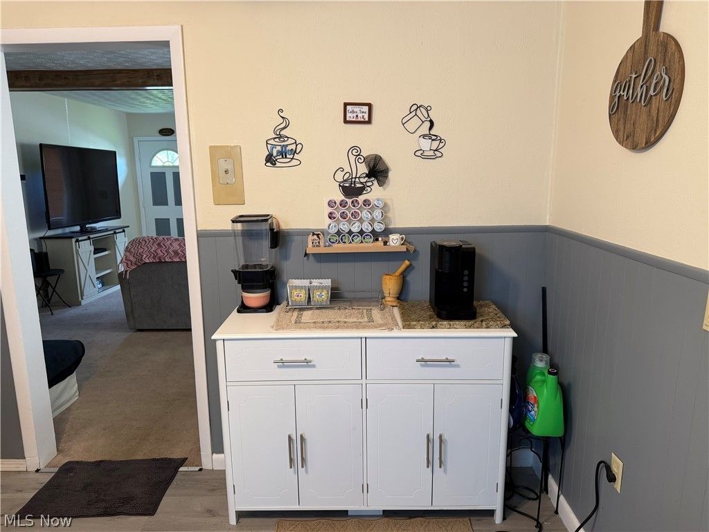 Photo of 6056 Ivan Road, Ashtabula, OH 44004 (MLS # 5213177)