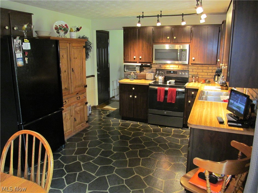 Brookhill Estates - Residential