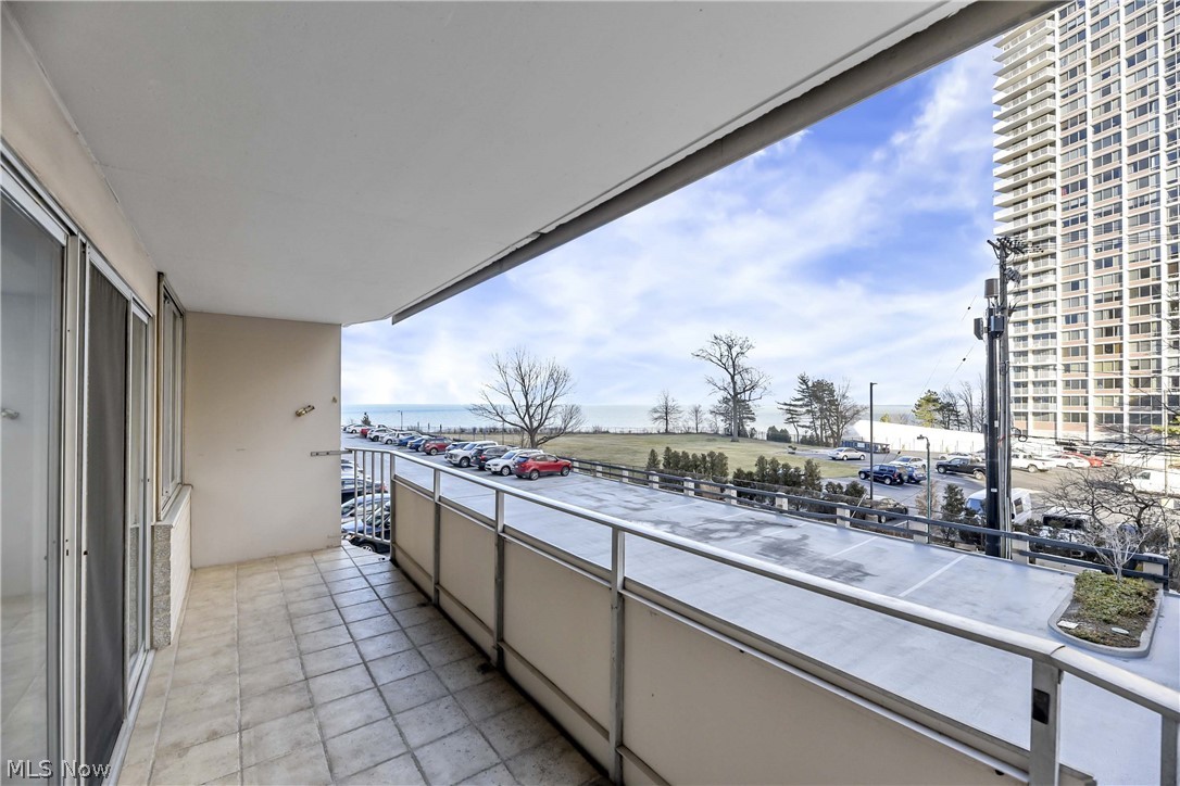 The Carlyle - Residential