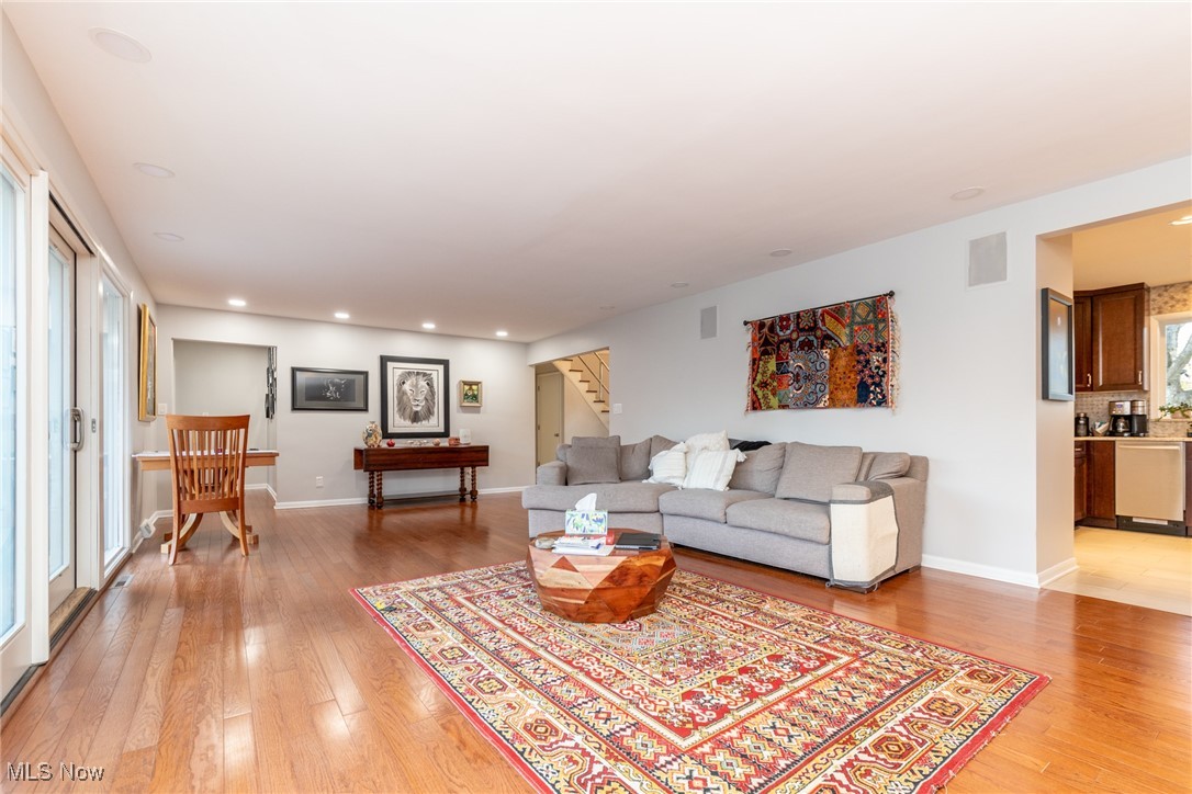 26091 Shaker Boulevard