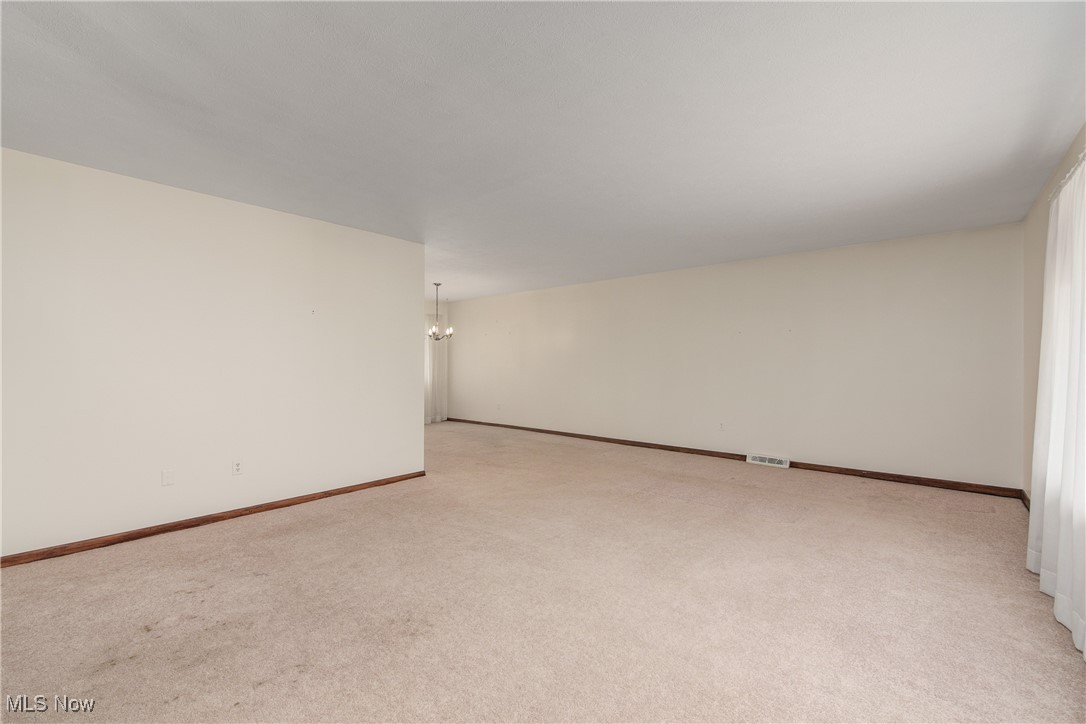 13767 Trenton Trail