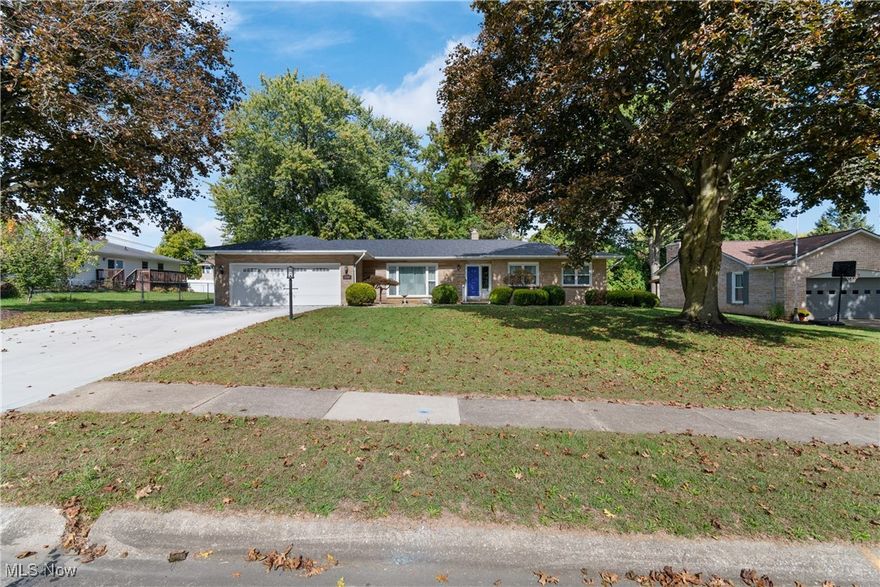 Check out this 2185 sq ft brick ranch perfectly located near the schools and all the shopping Wooster has to offer! This 3 bedroom, 2.5 bath home is packed with updates you’ll love — including 2021 double-hung tilt-in windows (Window World), 2022 LVP flooring throughout, 2023 new roof, a fully updated sunroom (doors to ceiling), 2024 concrete driveway and sidewalks, and a 2025 epoxy-coated garage floor. 

Don’t miss out on this stunning, move-in ready home in an unbeatable location.
Schedule your private showing today!