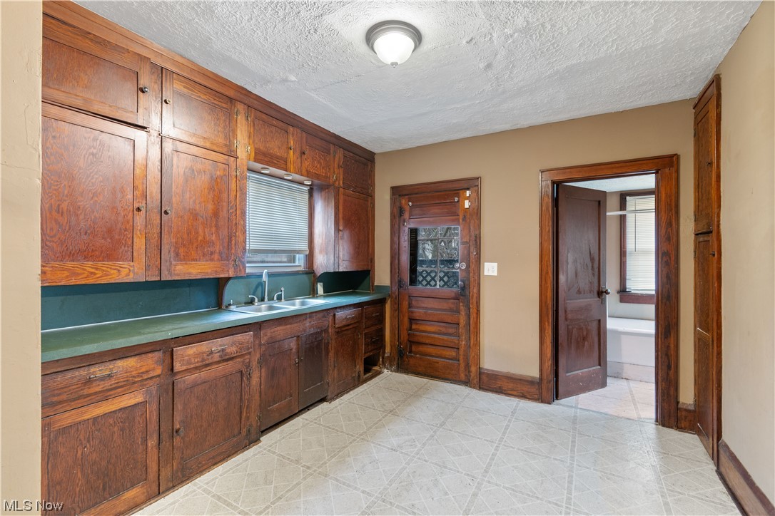 Lawndale Park - Residential