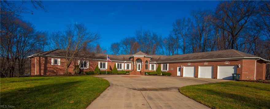 Breathtaking & magnificent, welcome to this contemporary ranch in High Hampton located on a private, wooded 2.5 acres! Step inside the foyer & find a beautiful, beyond spacious 3-4 bdrm home. Make your way to the living room & get cozy w/the gas fireplace. Views from every window! The large kitchen is bright w/natural light from every window & skylights. Tile floors, Corian countertops, double ovens, & plenty of cabinet/countertop space. Enjoy meals in the built in booth or w/the breakfast bar. Sunroom connecting to the kitchen is a place to relax w/door leading outside. The library/study room gives you endless amount of space to work in w/built-in shelving throughout, wet bar, & access to outside. Connecting is a full bathroom w/tile floors & closet. Laundry room/coat room with tile floors. Outstanding master bdrm w/fireplace, sitting area, & 2 walk-in closets. Master bath w/tile floors, skylight, Jacuzzi tub, & separate his/her toilet rooms. Down the hall you will find a 2nd bdrm w/w
