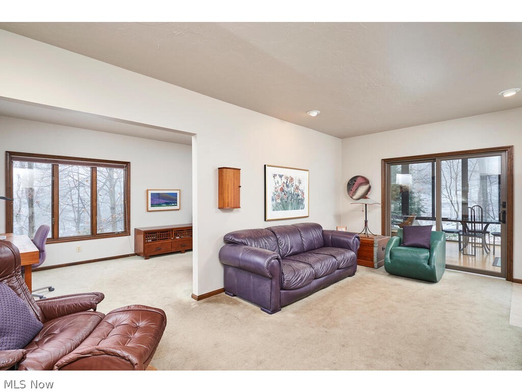 Sharon - Residential