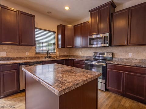 Tiny photo for 6212 Hadleigh Avenue SW, Massillon, OH 44646 (MLS # 5239487)