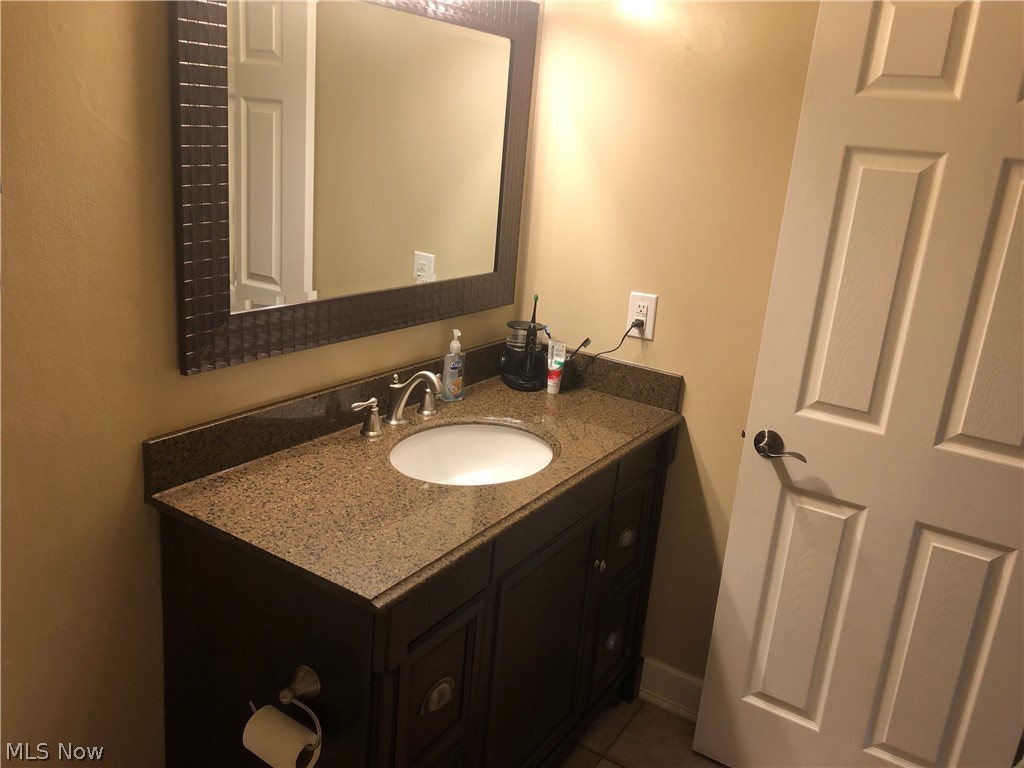 Lockwood Ridge Condo - Residential