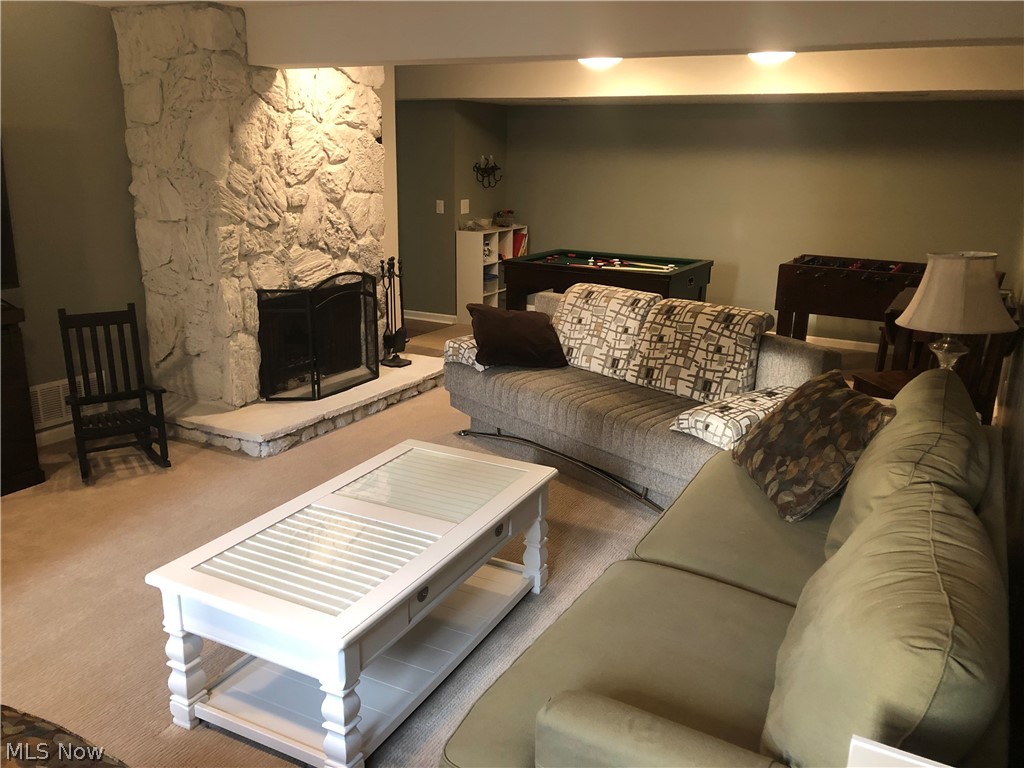 Lockwood Ridge Condo - Residential