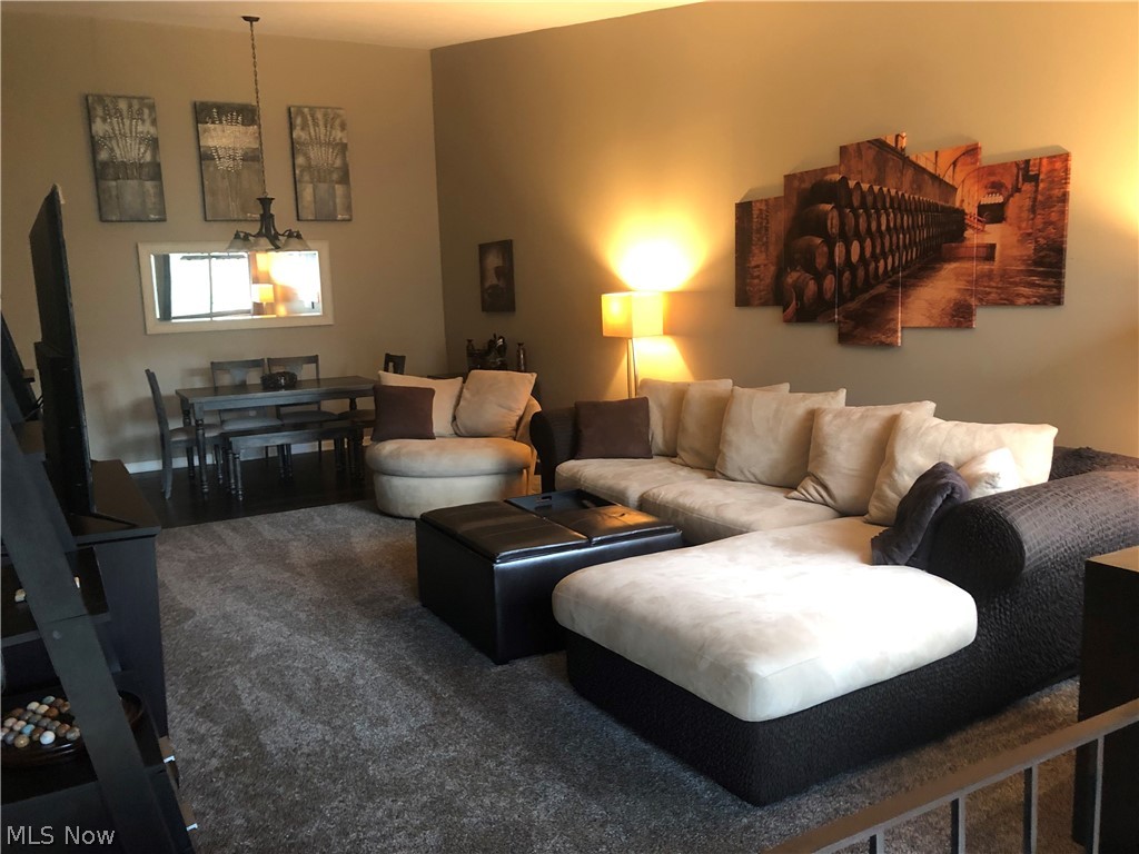 Lockwood Ridge Condo - Residential