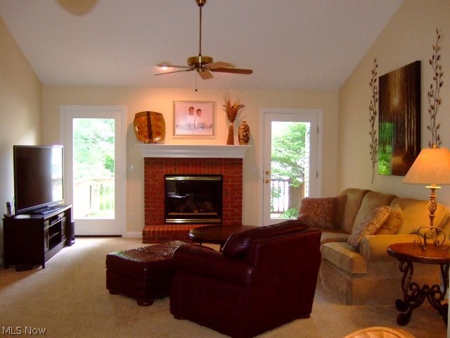 Villas of Macintosh Farms - Residential