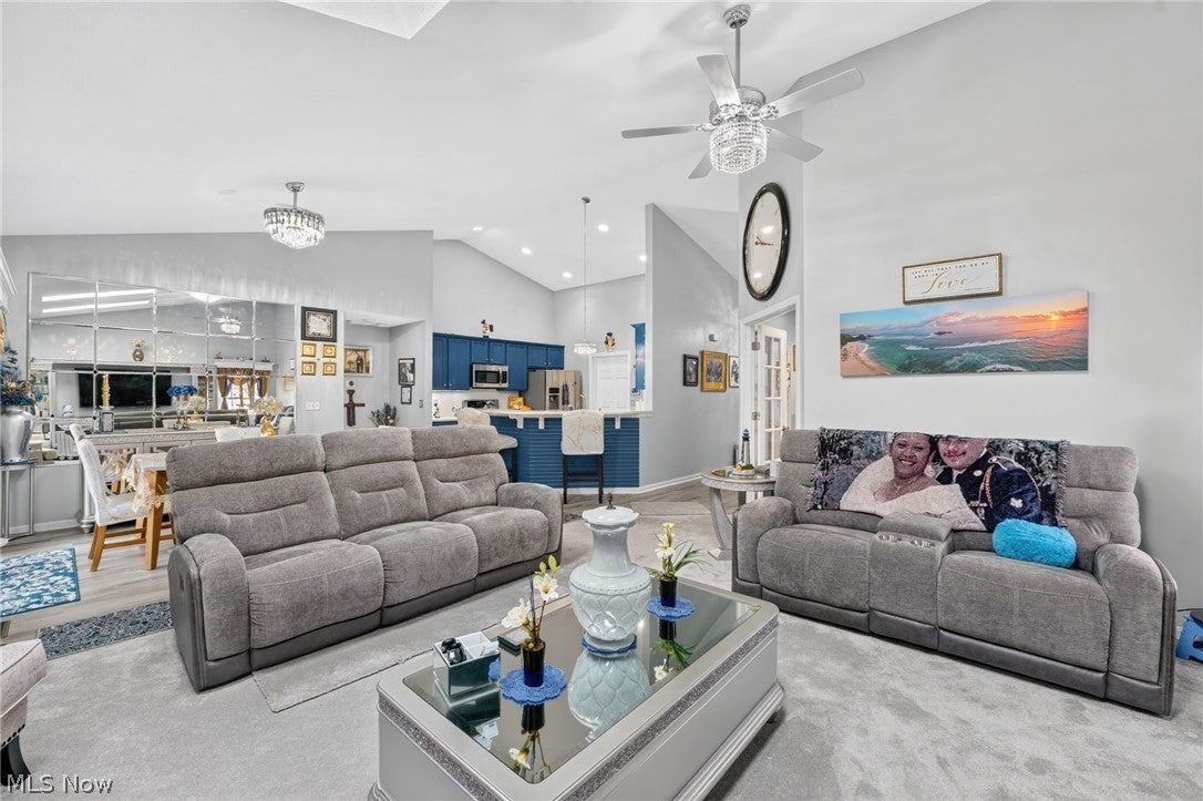 4860 Meadow Lark Drive
