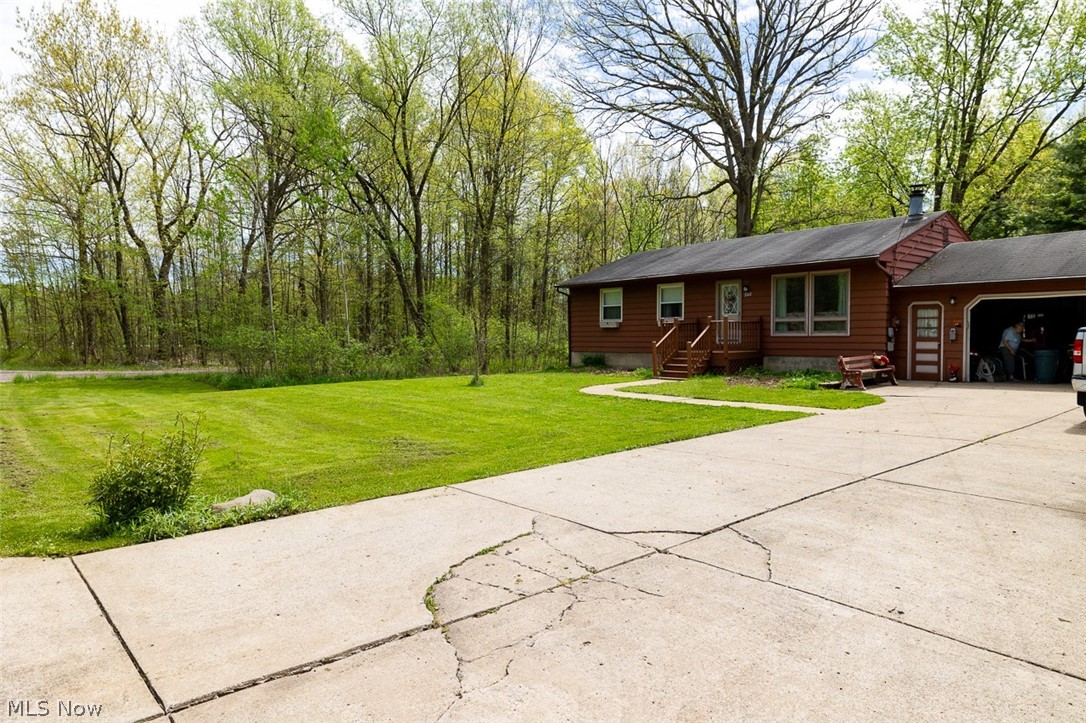 Westhart Manor - Residential