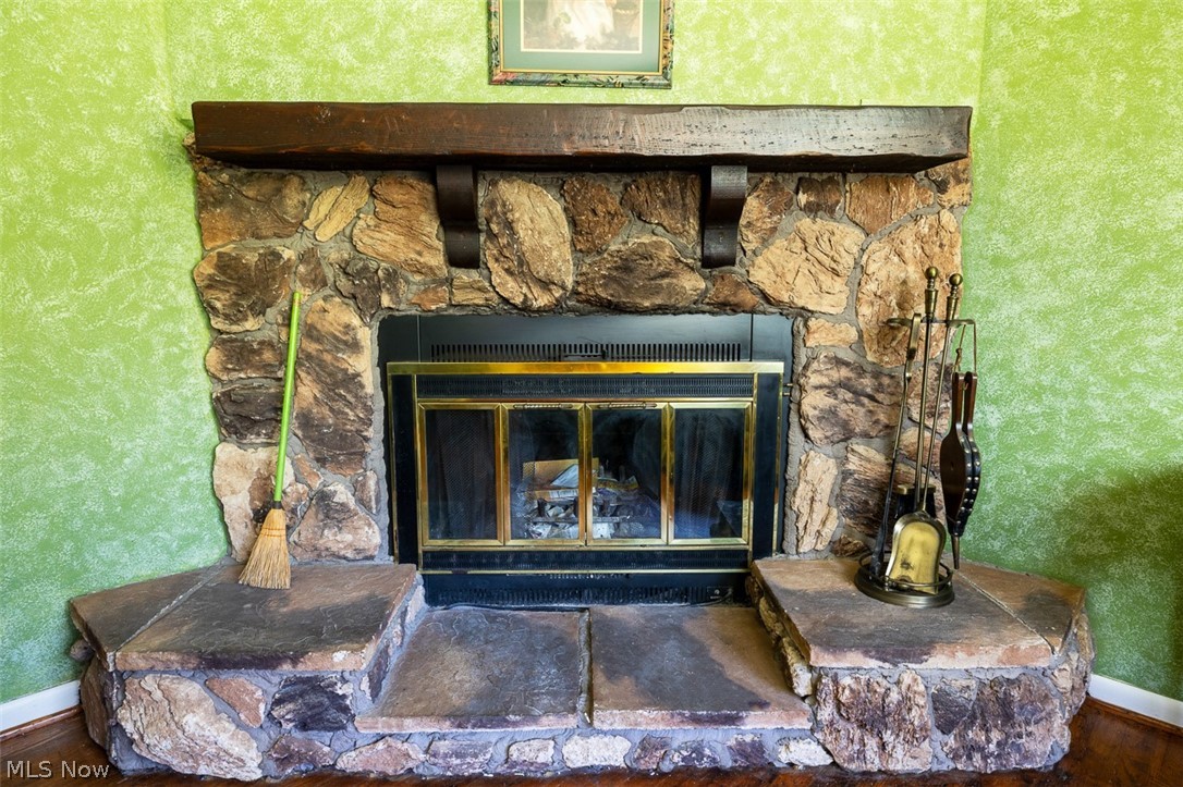 Westhart Manor - Residential