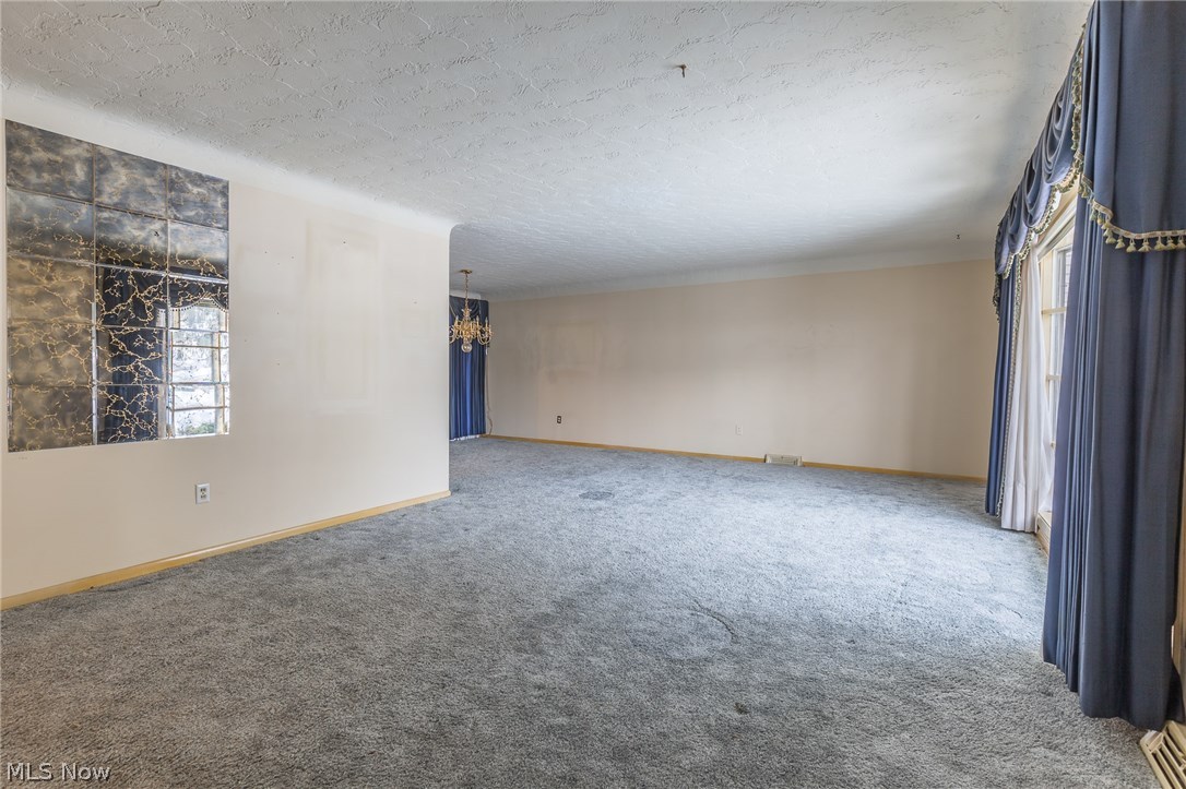 Gates Mills Blvd Estates - Residential