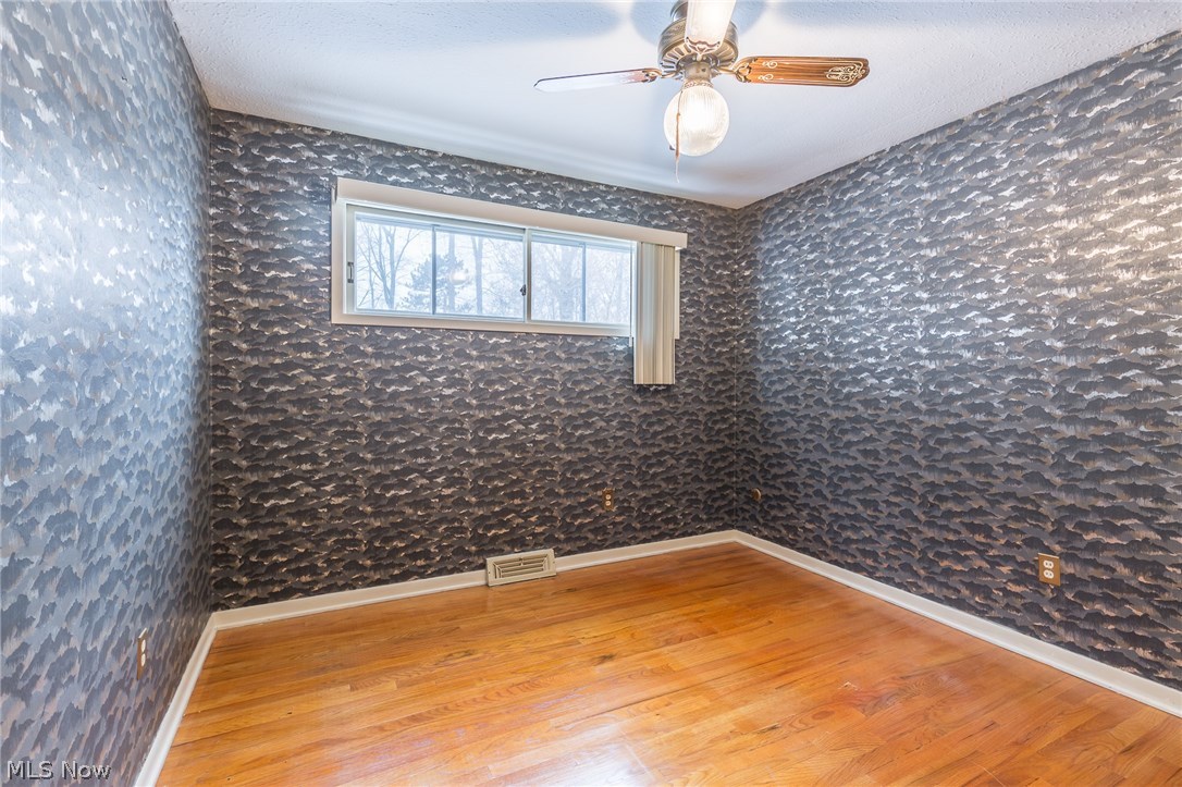 Gates Mills Blvd Estates - Residential