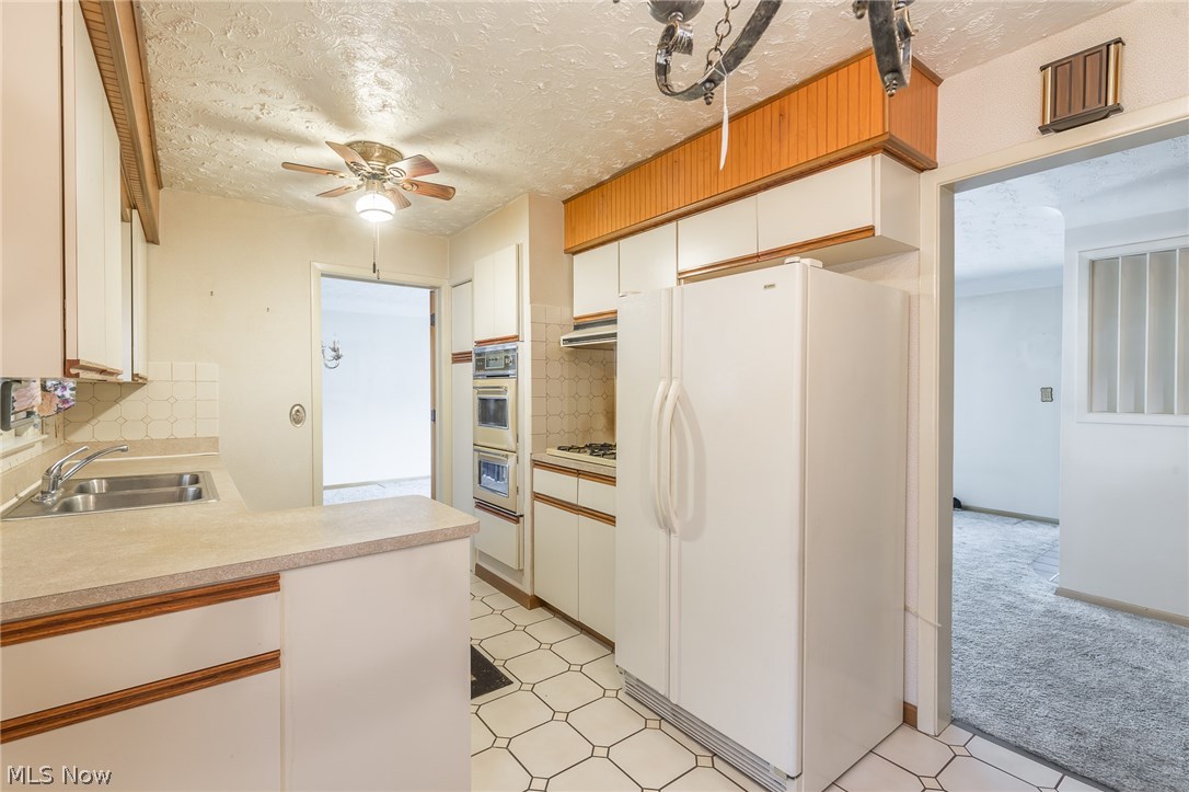 Gates Mills Blvd Estates - Residential