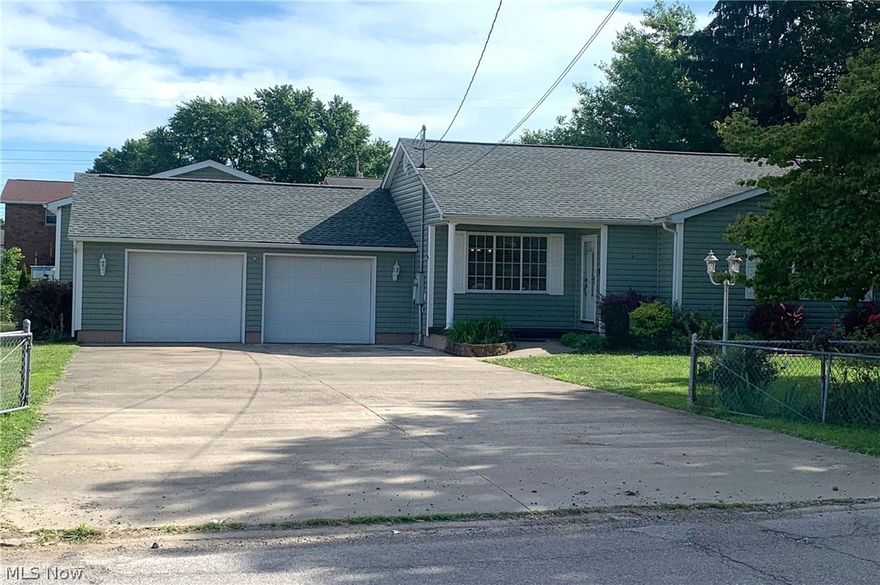 FSBO - entered for comp purposes only.