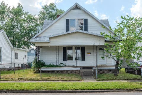 Homes For Sale - 911 Dickel Avenue<br/> Wood County, Parkersburg, WV 26101