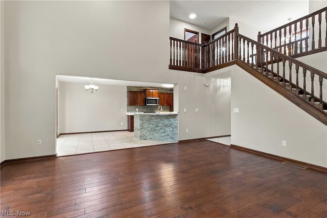 15831 Falmouth Oval
