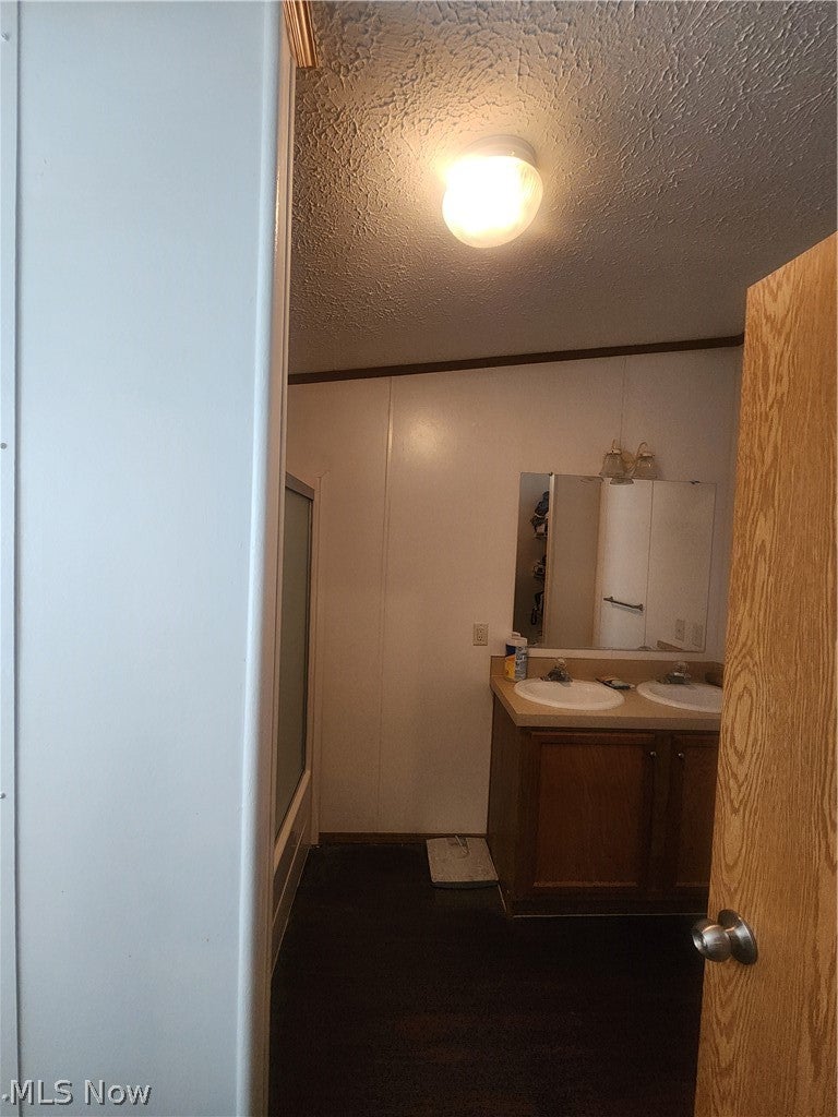 649 Kingfisher Court