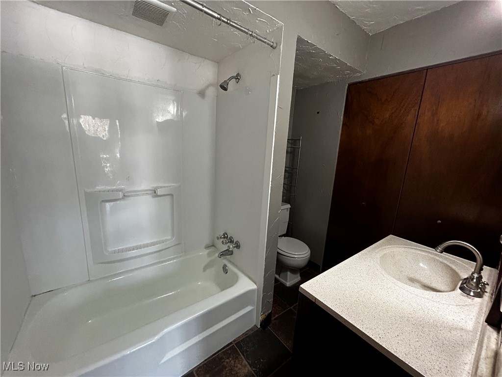 Seven Stories East Condo - Residential Lease