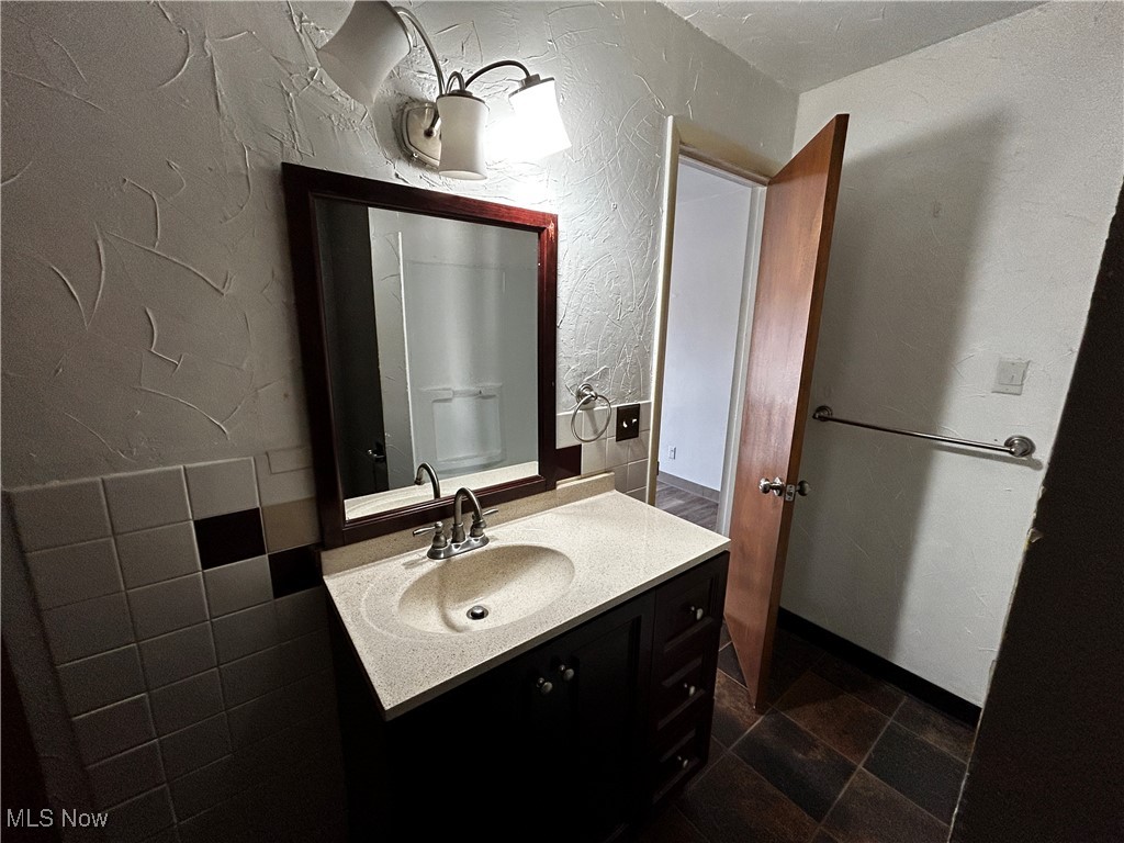 Seven Stories East Condo - Residential Lease
