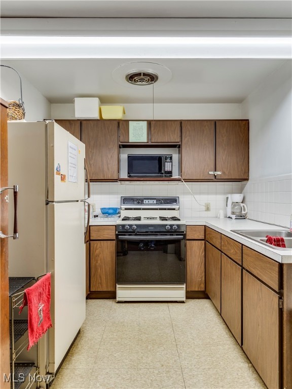 Seven Stories East Condo - Residential Lease
