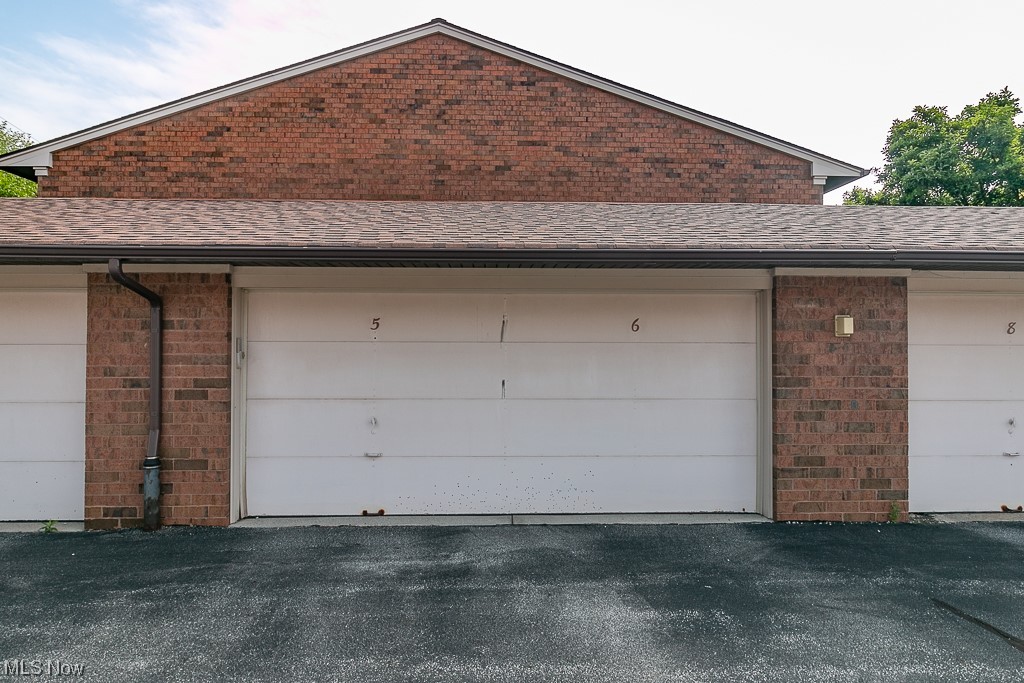 Woodbridge Condominiums - Residential