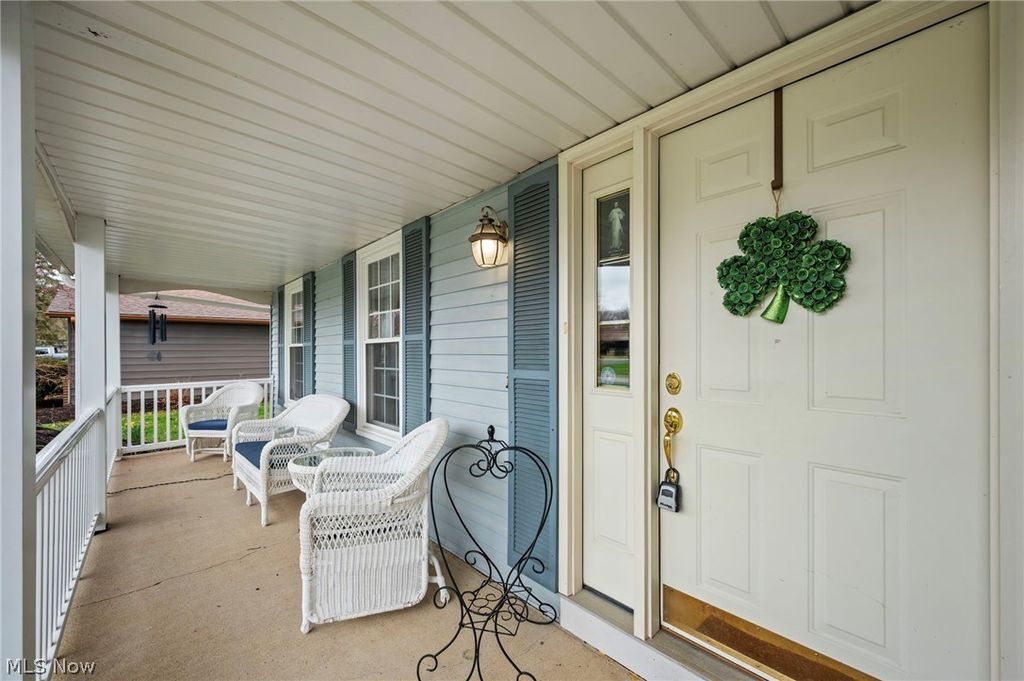 Photo of 6094 Emerald Street, North Ridgeville, OH 44039 (MLS # 5195863)