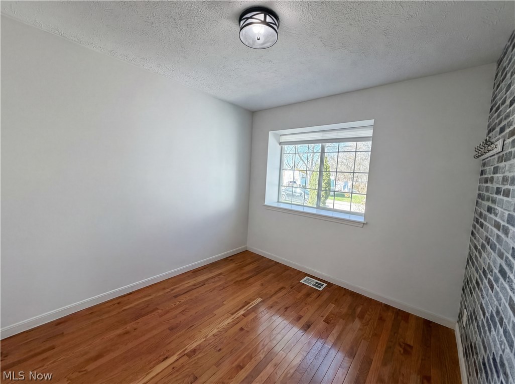 Chagrin Falls Park Sub - Residential