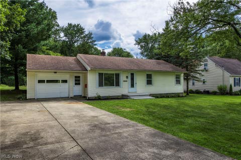 Tiny photo for 2024 Marhofer Avenue, Stow, OH 44224 (MLS # 5238581)