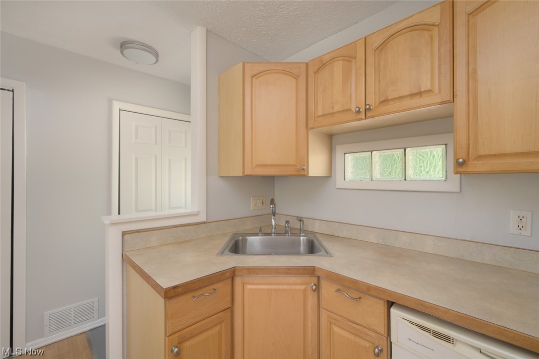 Chamber/Commerce Add - Residential