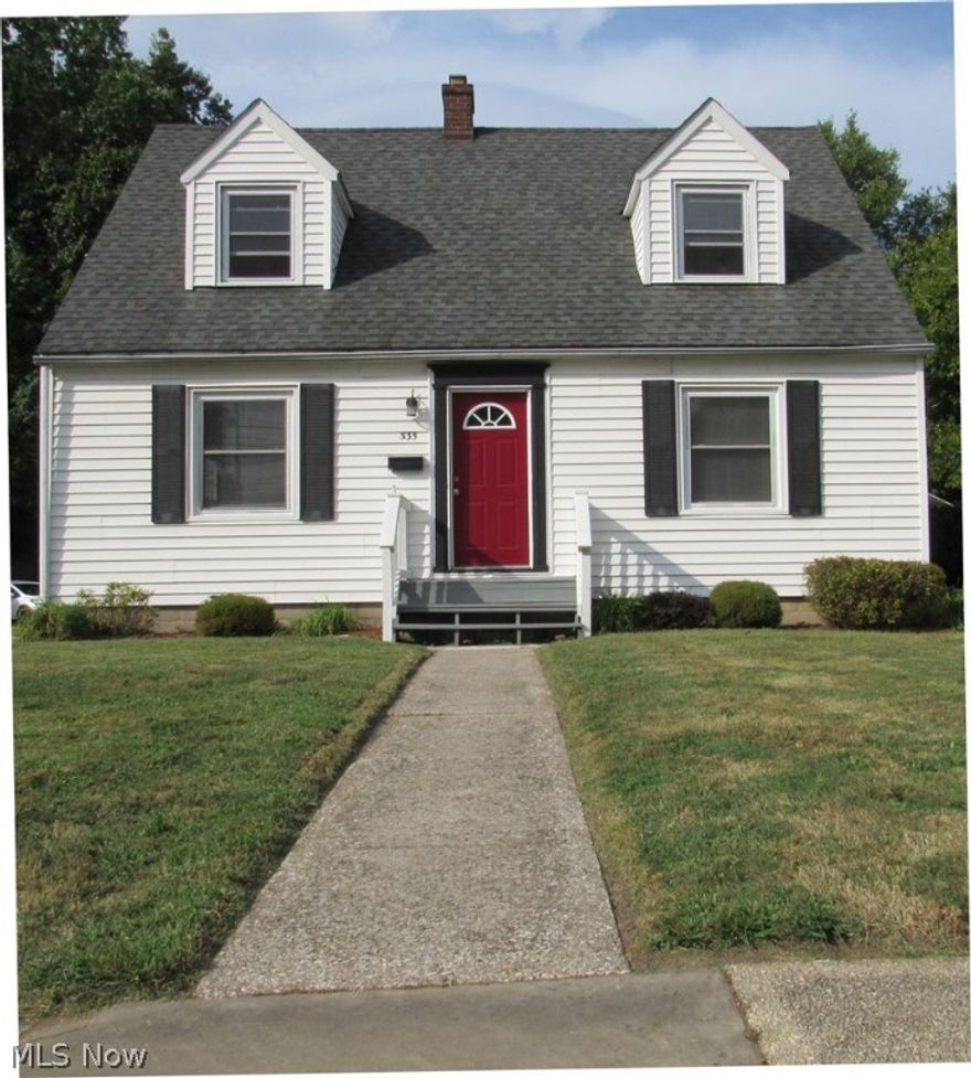 Get ready to fall in love with this roomy Cape Cod on a .25 acre lot! When entering the back door you will be greeted by a large screened in porch. The kitchen offers plenty of cabinet, counter space, stainless steel fridge and gas stove with a side of character. The expansive living room leaves plenty of options for furniture placement & room for a dining table. Circle around through the foyer (w/closet) into a first floor bedroom w/possibility for many other uses. The half bath is off hall between bedroom and kitchen. Upstairs you will find two large bedrooms w/built ins and a smaller bedroom that would make a great office, craft room or nursery. The updated full bath upstairs features a sparkling tub with brand new surround. Full basement is fully useable w/shower, work bench and a room/area that would be perfect for finishing. Nice yard & 2 car detached garage w/newer electric. Close to downtown & all amenities.