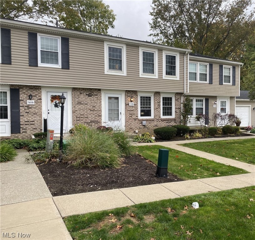 Chestnut Commons Condo - Residential