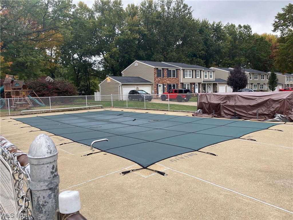 Chestnut Commons Condo - Residential