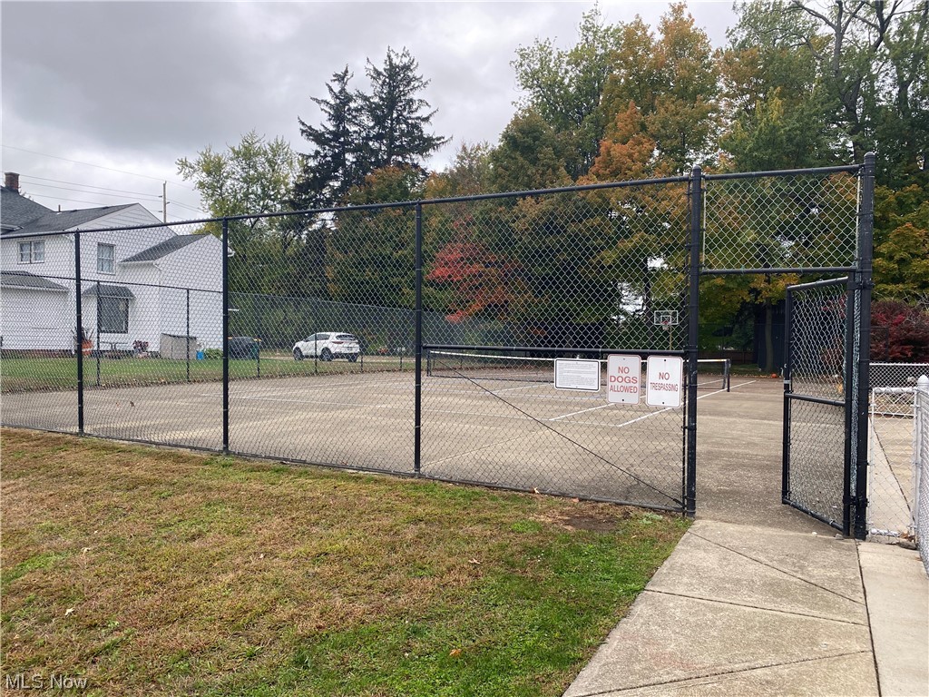 Chestnut Commons Condo - Residential