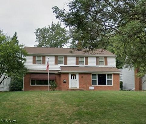 Photo for 2056 Laurelhill Drive