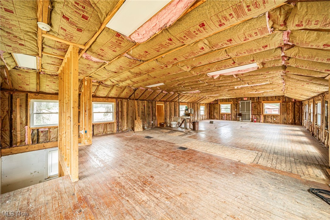 Pierpont, Ohio 44082, United States, ,1 BathroomBathrooms,Residential,Pending,201027