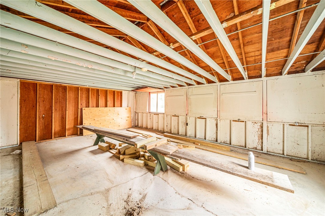 Pierpont, Ohio 44082, United States, ,1 BathroomBathrooms,Residential,Pending,201027